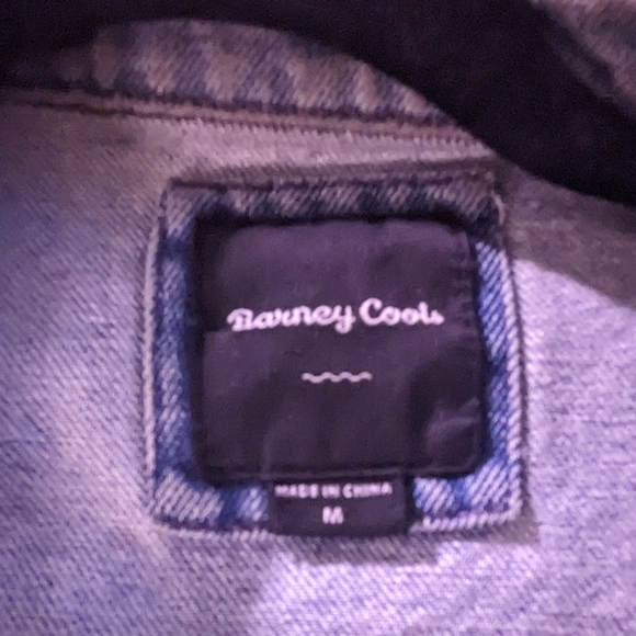 Barney Cools - Picture 2 of 4